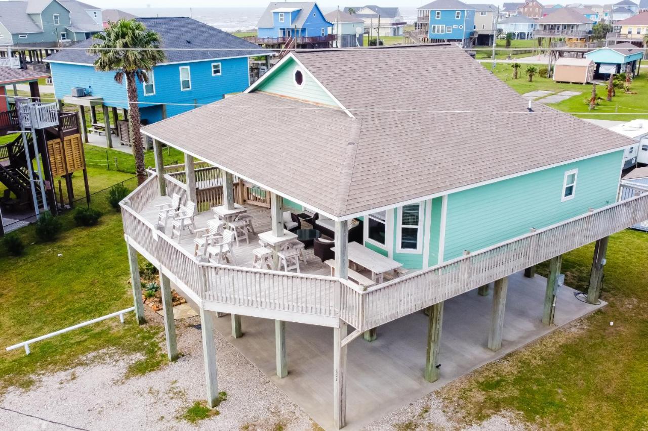 Beachslapped Bolivar Peninsula 외부 사진